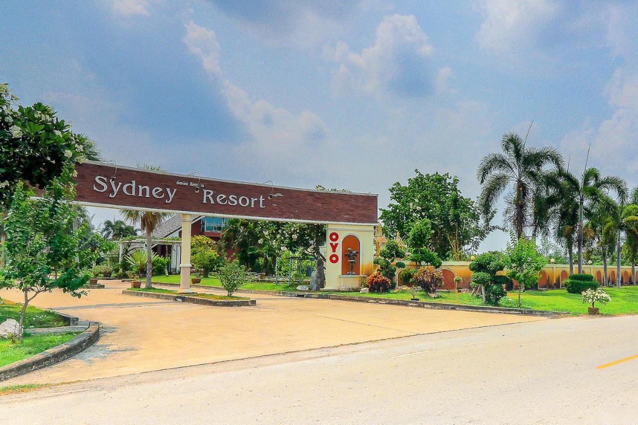 Oyo 926 Sydney Resort Suphan Buri Exterior foto